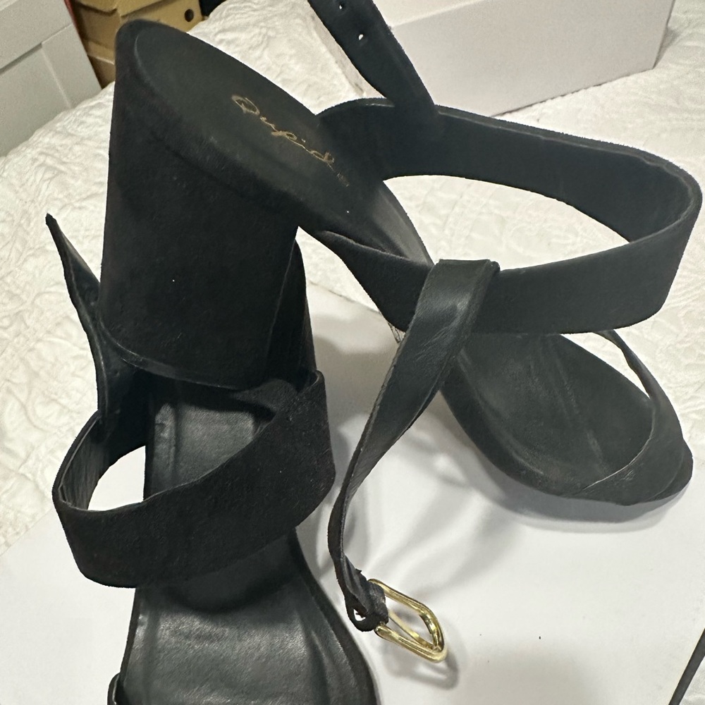 Women heels